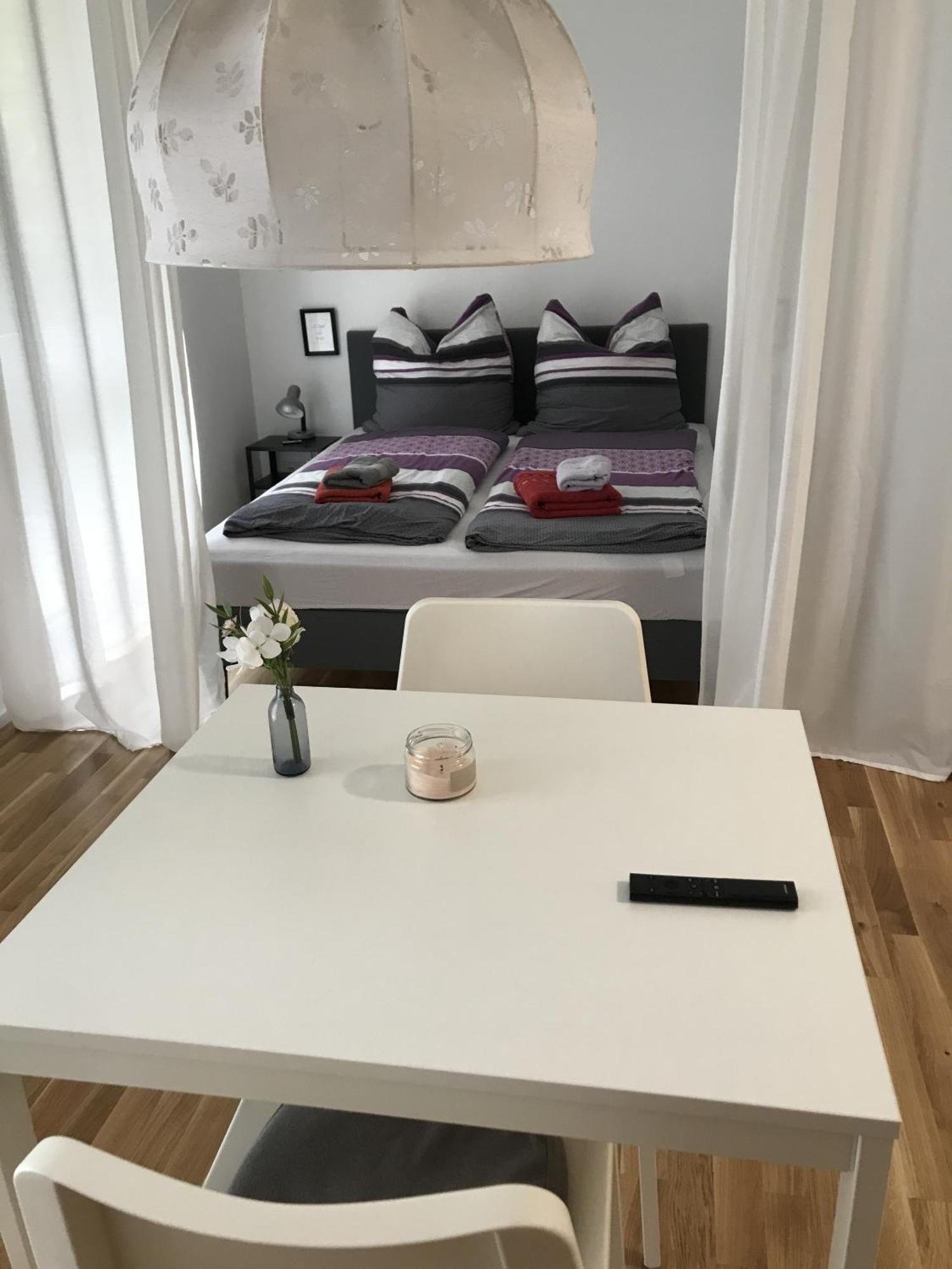 Tiny Apartment Spring ドレスデン 部屋 写真